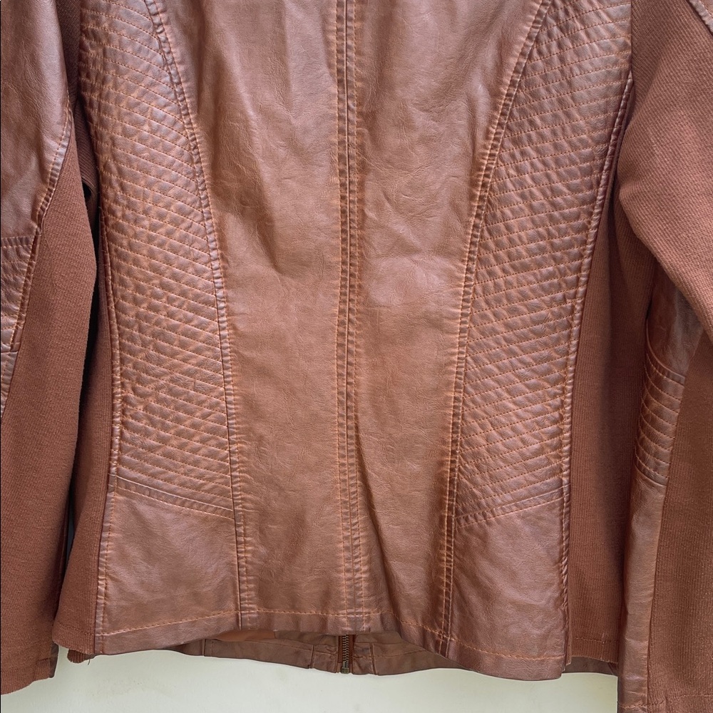 Valerie Stevens Tan Faux Leather Jacket - Picture 11 of 12